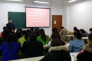 我校普通話測試員接受專項業(yè)務(wù)培訓(xùn)，提升測試水平與服務(wù)質(zhì)量
